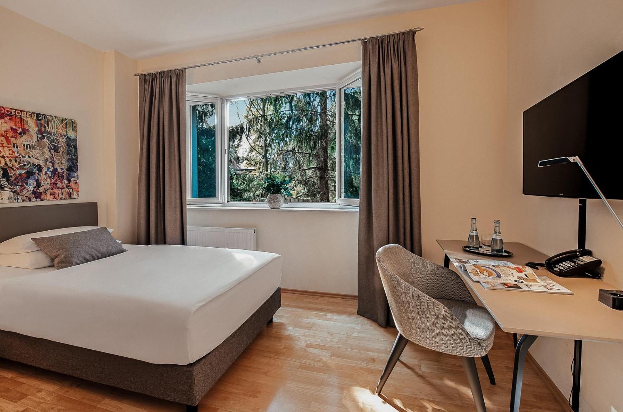 Hotel Villa Medici Bad Schonborn Luaran gambar