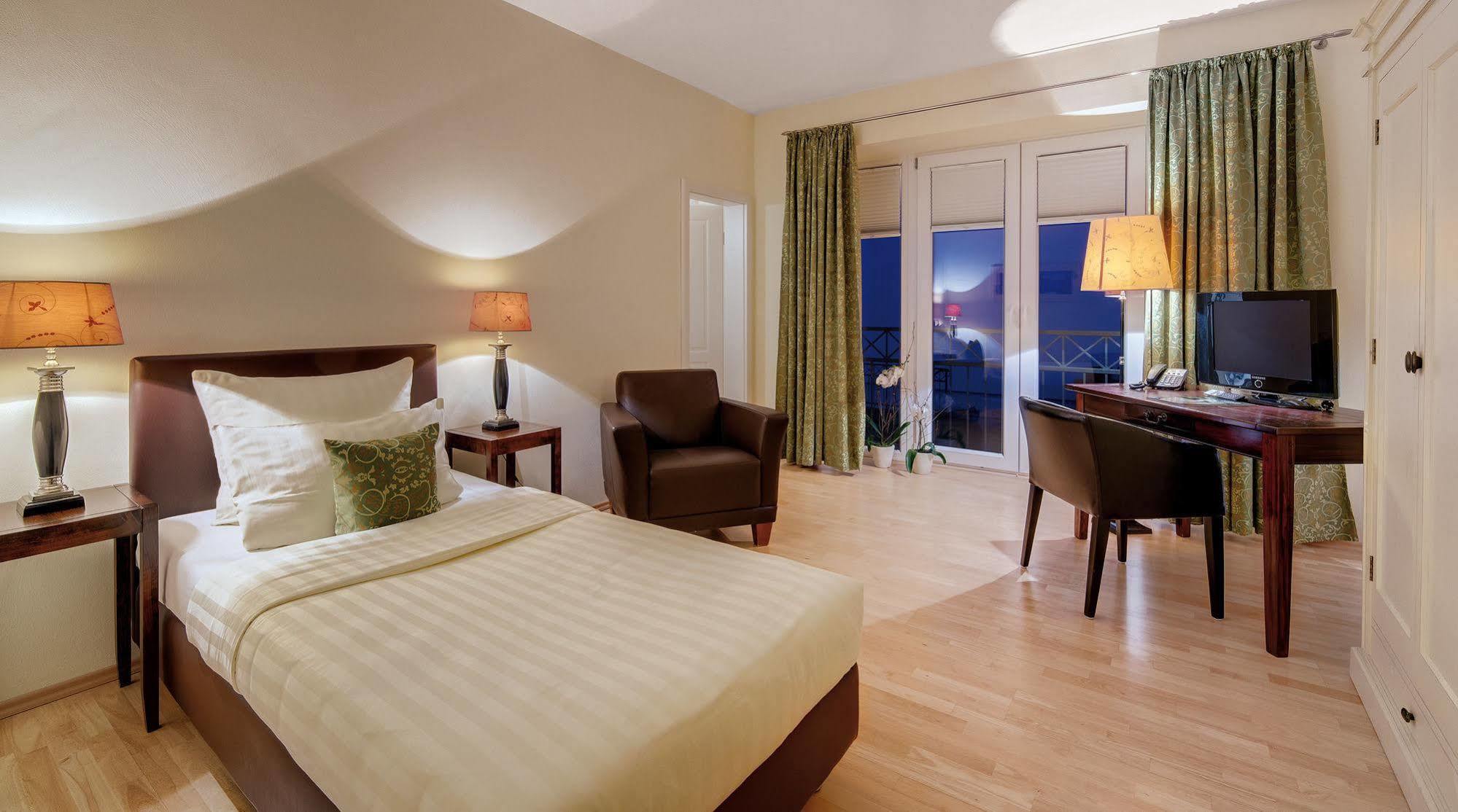 Hotel Villa Medici Bad Schonborn Luaran gambar
