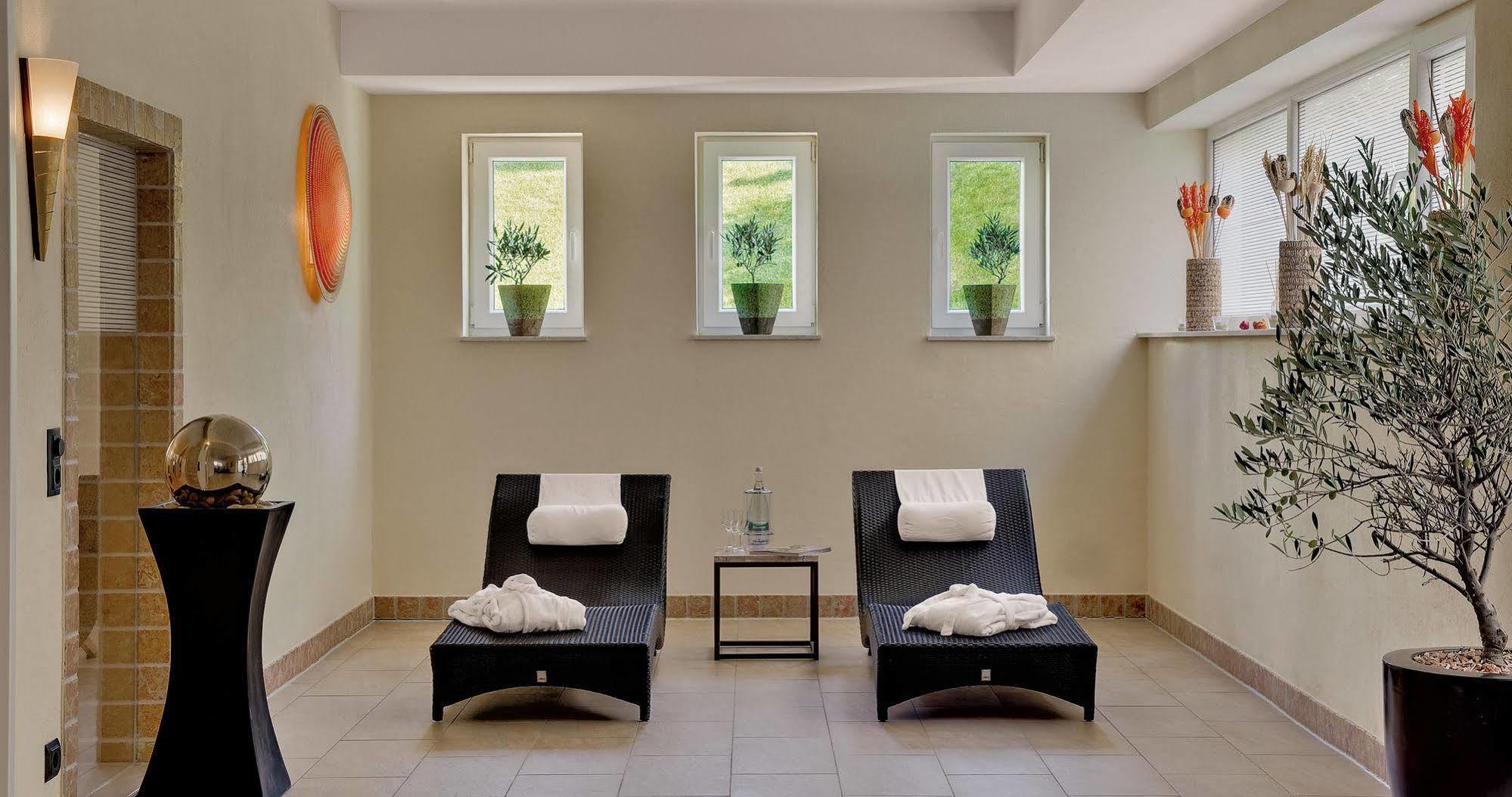 Hotel Villa Medici Bad Schonborn Luaran gambar